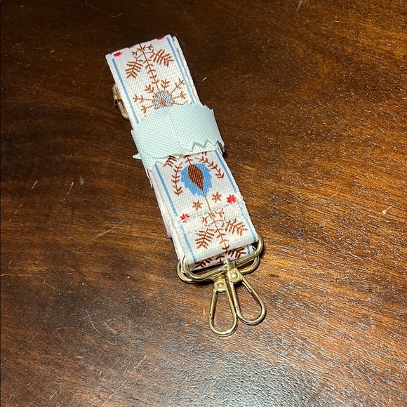 Accessories - Floral Embroidered Strap with Gold Accents